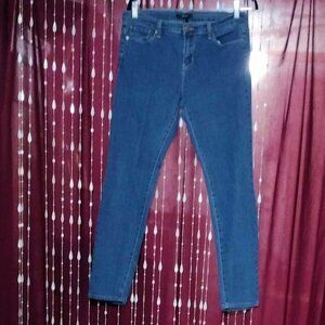 Size 32x29 Forever 21 Blue Denim Skinny Jeans